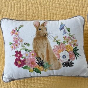 Pottery Barn set of 2 Floral spring Easter bunny lumbar accent pillows
